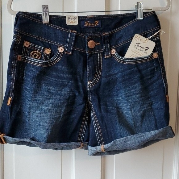 NWT SEVEN 7 DENIM LOW RISE JEAN SHORTS SIZE 6 DARK WASH - Picture 2 of 14